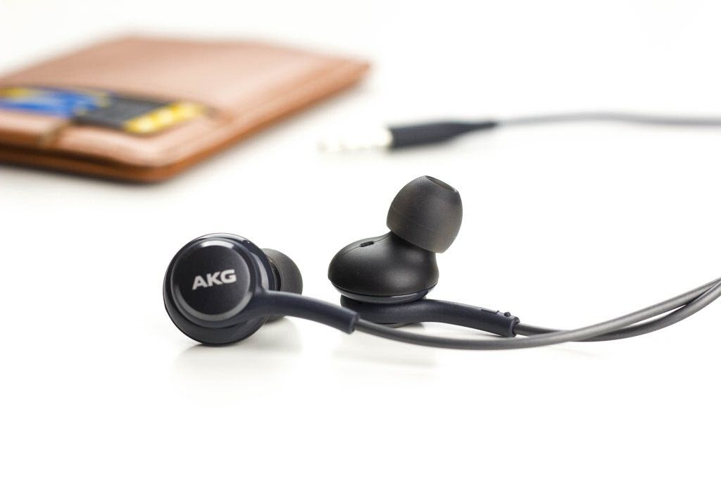 Genuine Akg In Ear Headphone (6)