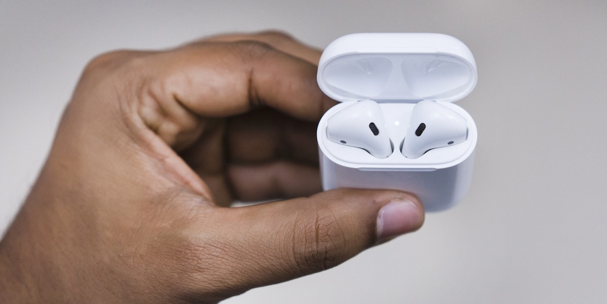 Apple Airpods Wireless Bluetooth Earphones (7)