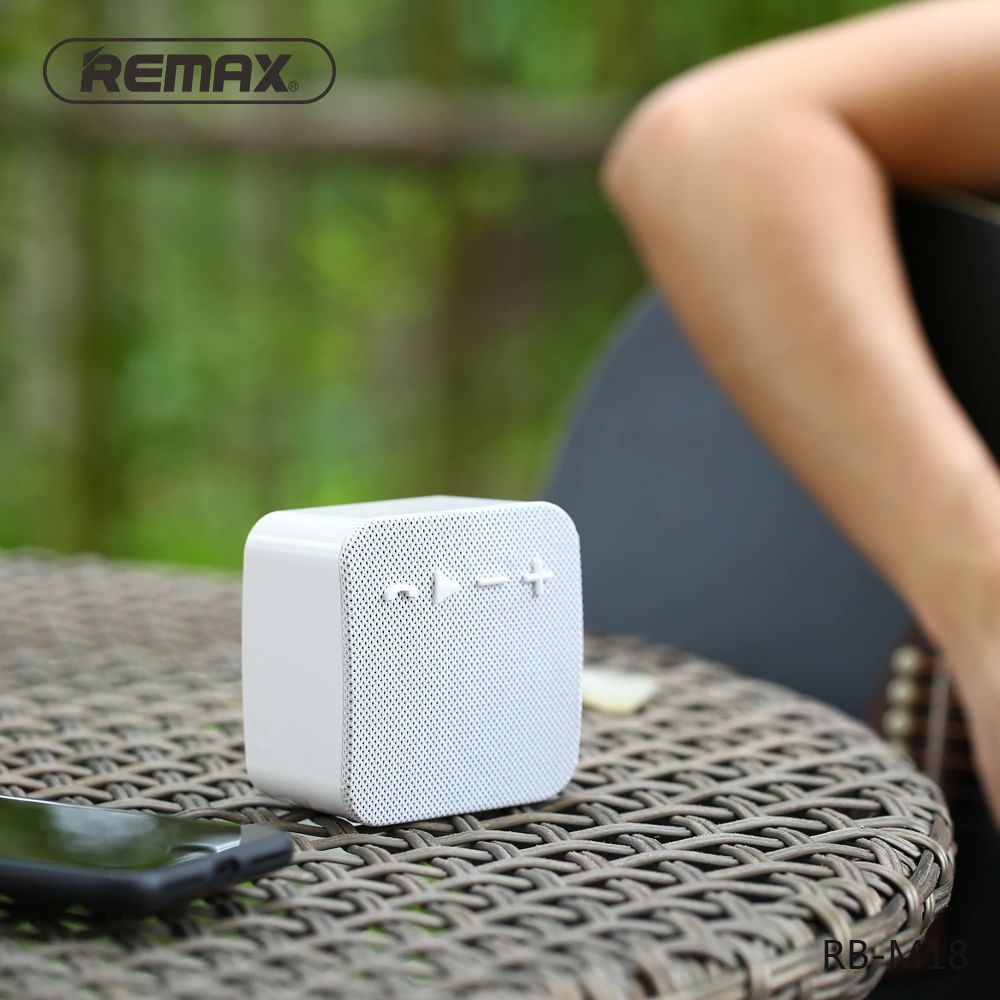 Remax Rb M18 Fabric Portable Bluetooth Speaker (3)